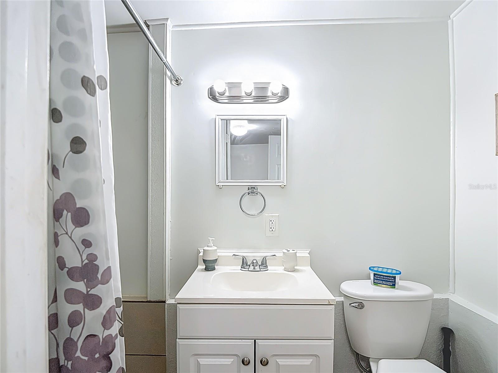 Image 49 of 56 For 4612 Flora Avenue