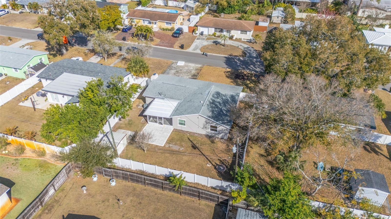 Image 31 of 37 For 6700 33rd Avenue N