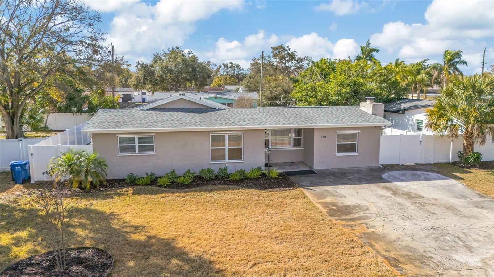 Image 33 of 37 For 6700 33rd Avenue N