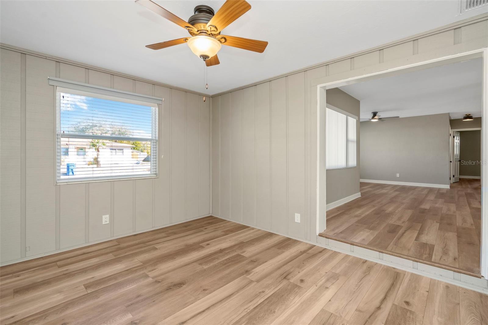 Image 7 of 37 For 6700 33rd Avenue N