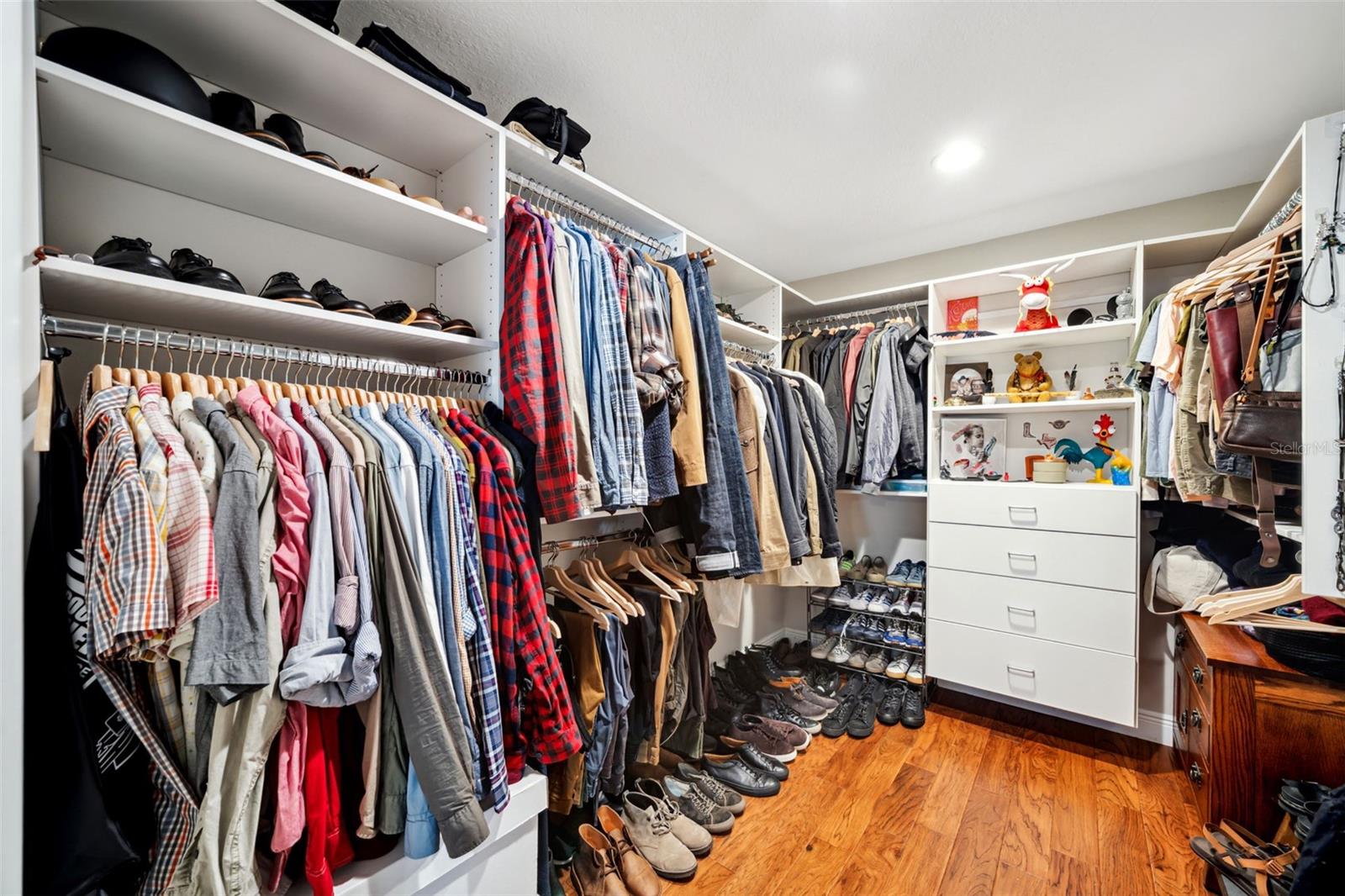 Listing photo id 32 for 1120 43rd Avenue N