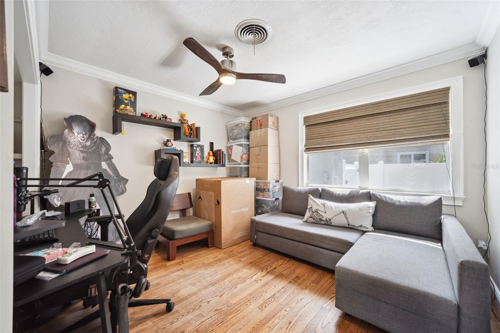 Listing photo id 36 for 1120 43rd Avenue N