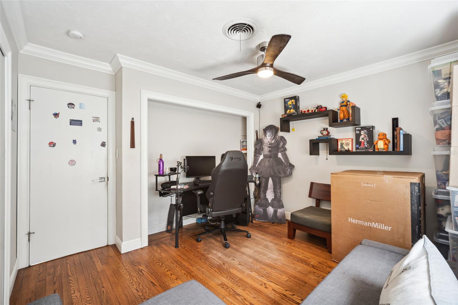 Listing photo id 37 for 1120 43rd Avenue N