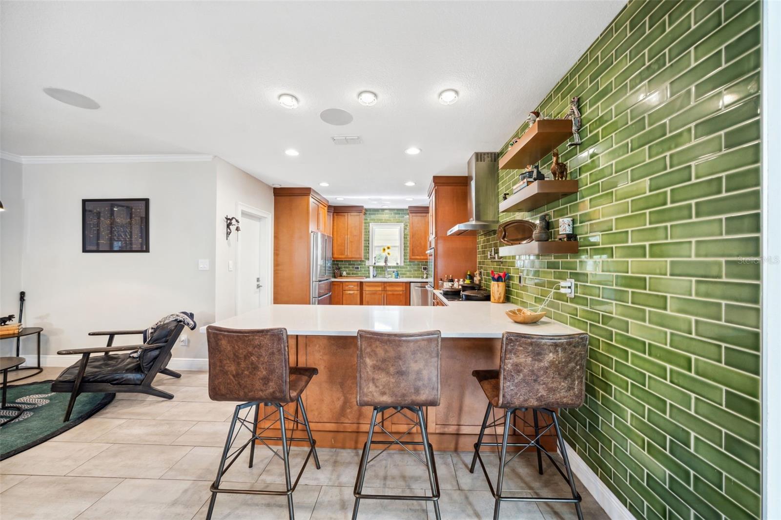 Listing photo id 3 for 1120 43rd Avenue N