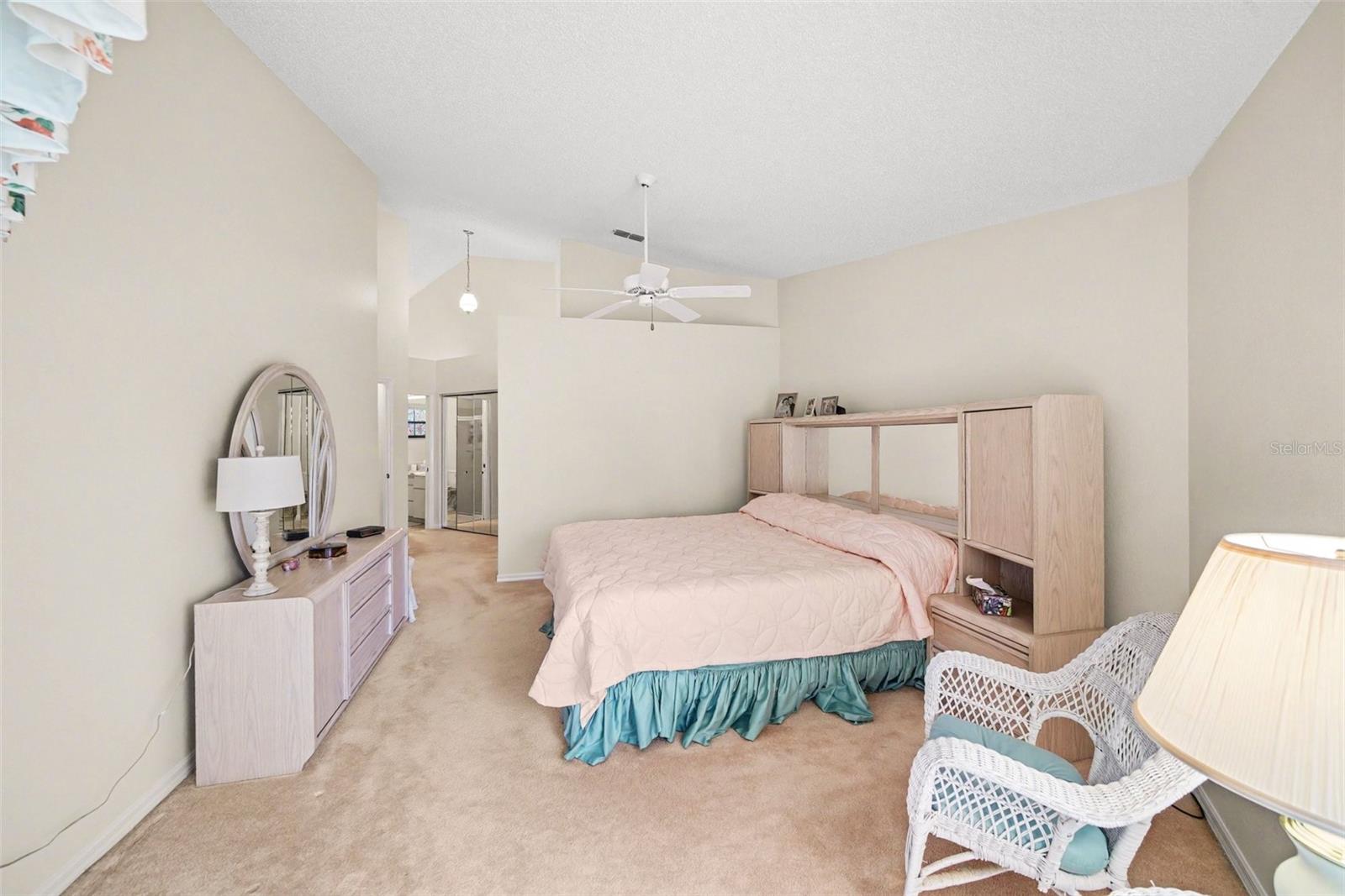 Image 22 of 42 For 9124 Bassett Lane