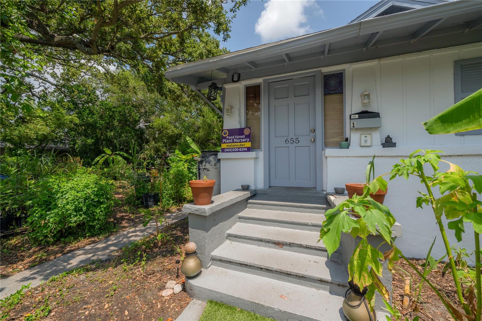 Image 3 of 59 For 655 Paris Avenue S