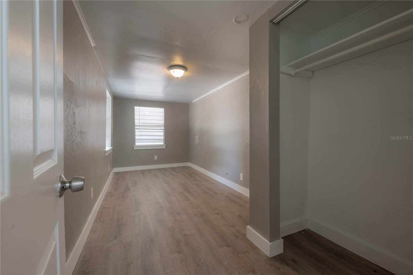 Image 31 of 59 For 655 Paris Avenue S