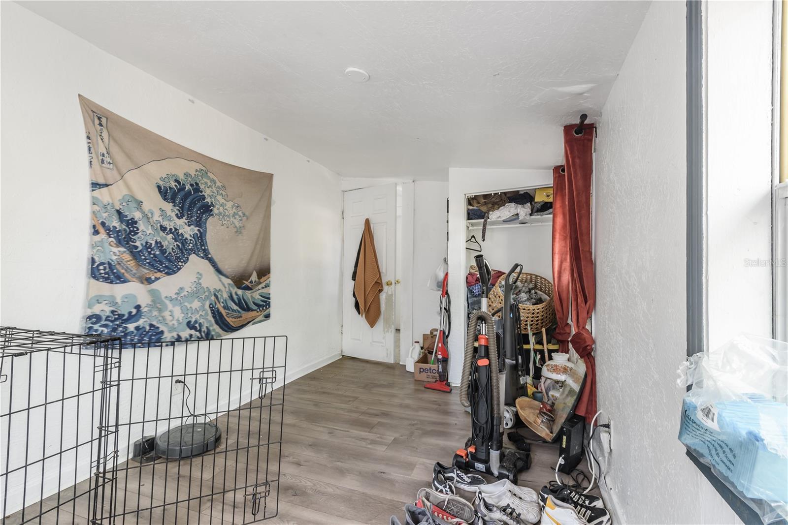 Image 50 of 59 For 655 Paris Avenue S