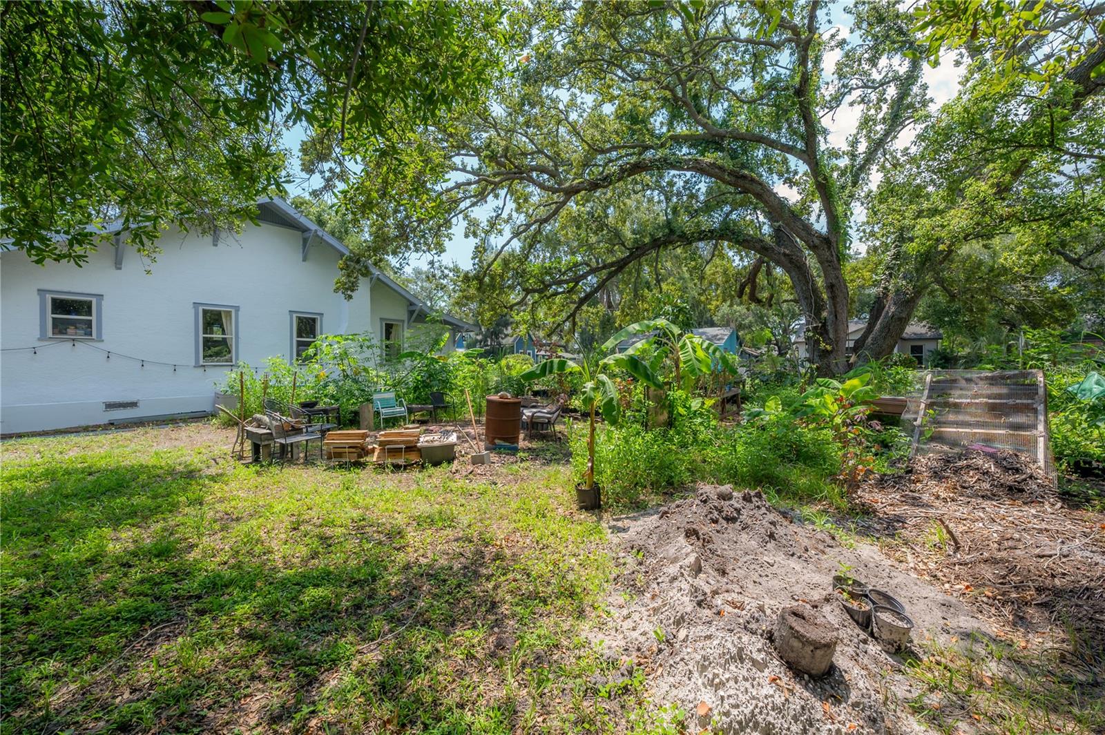 Image 54 of 59 For 655 Paris Avenue S