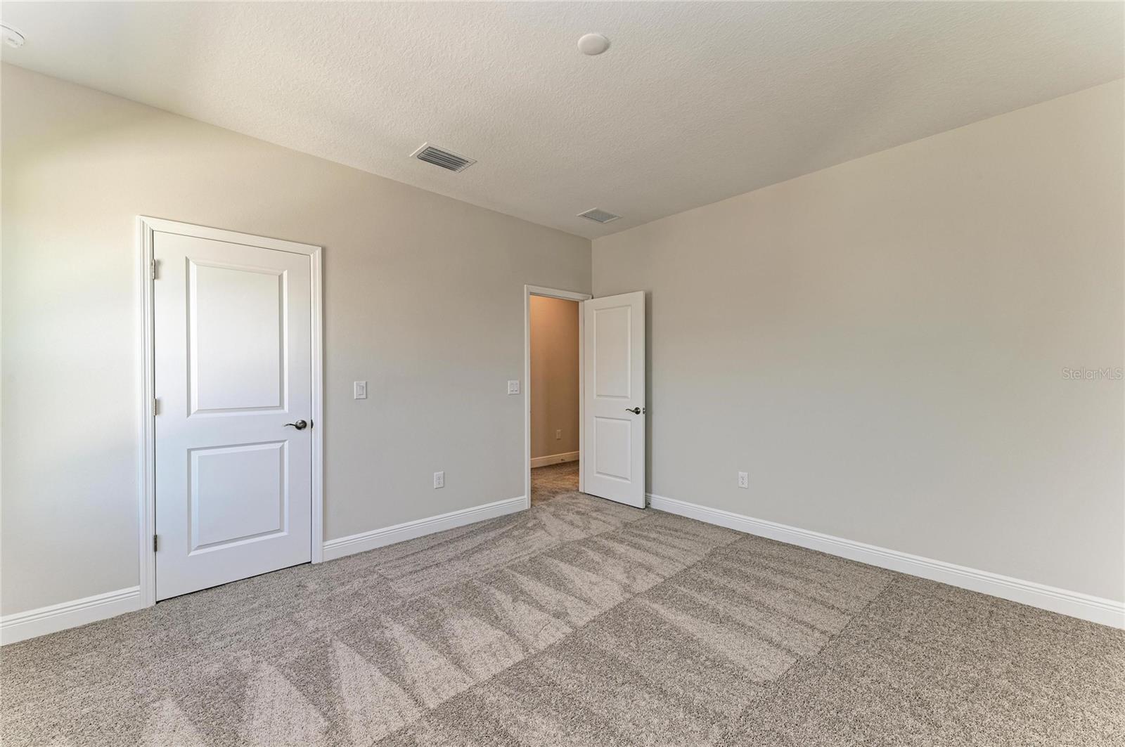 Image 26 of 40 For 10862 Spring Sapling Circle