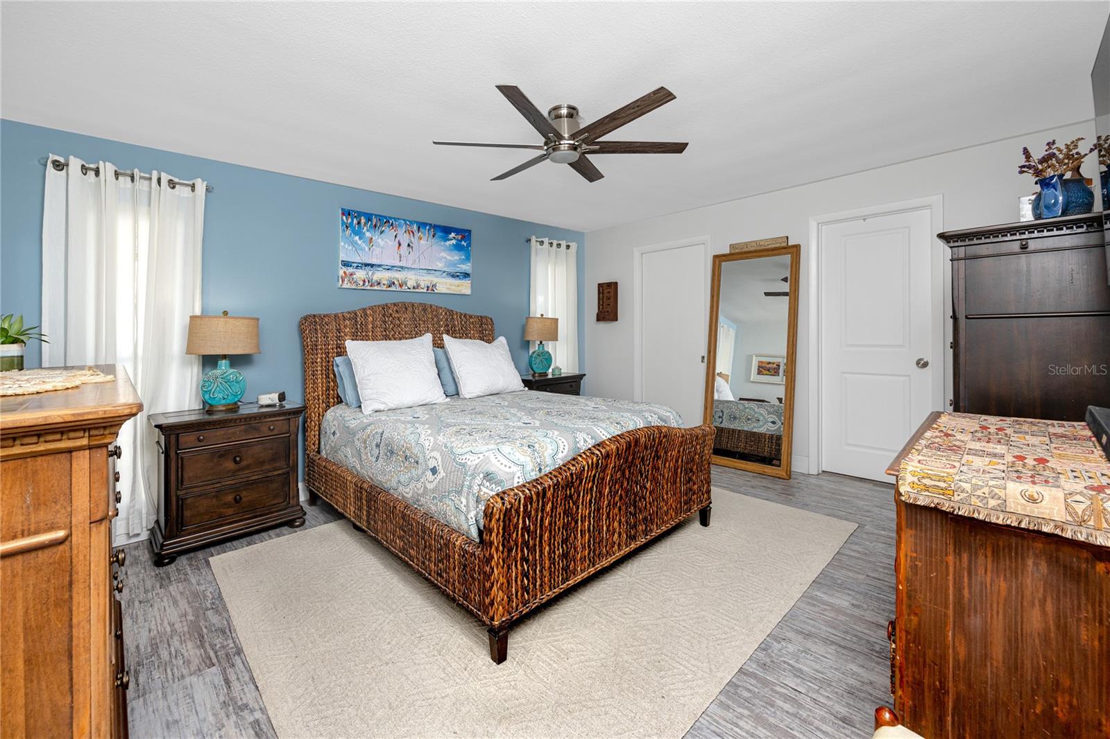 Image 24 of 43 For 6911 121st Street