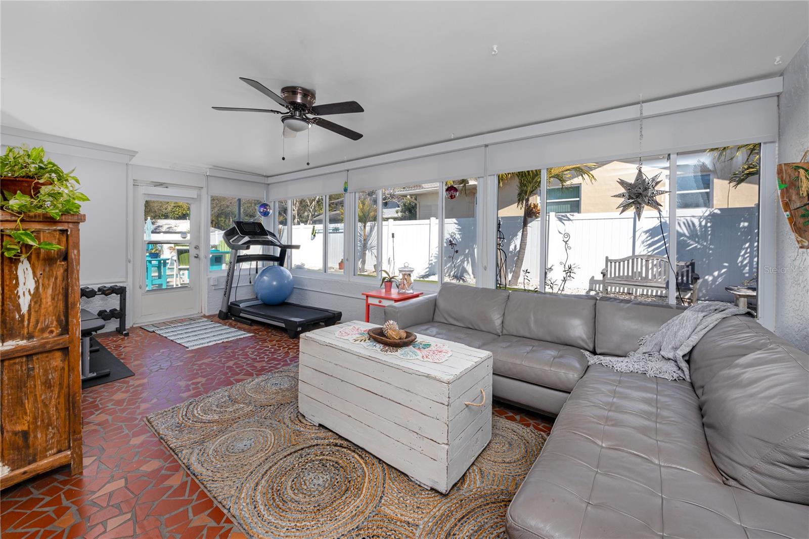 Image 29 of 43 For 6911 121st Street