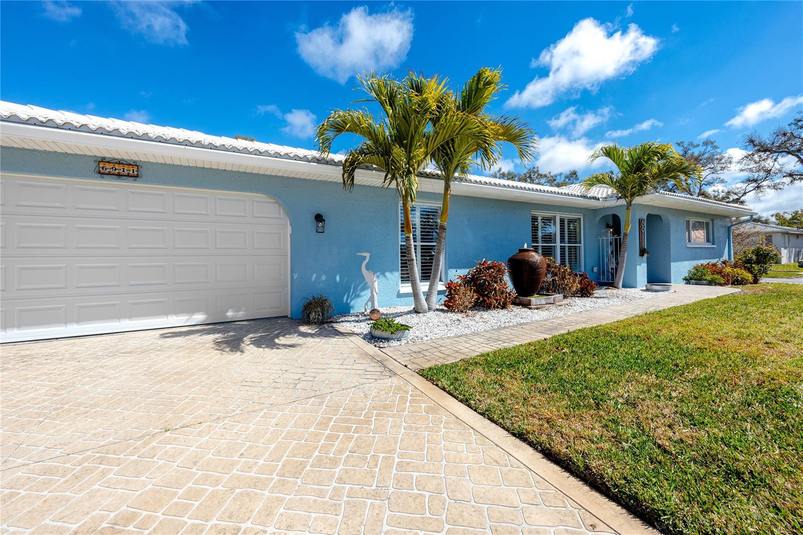 Image 4 of 43 For 6911 121st Street