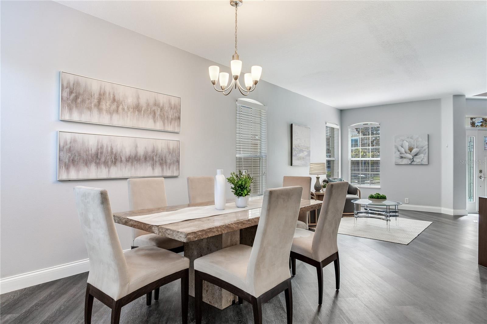 Listing photo id 10 for 517 Harbor Grove Circle