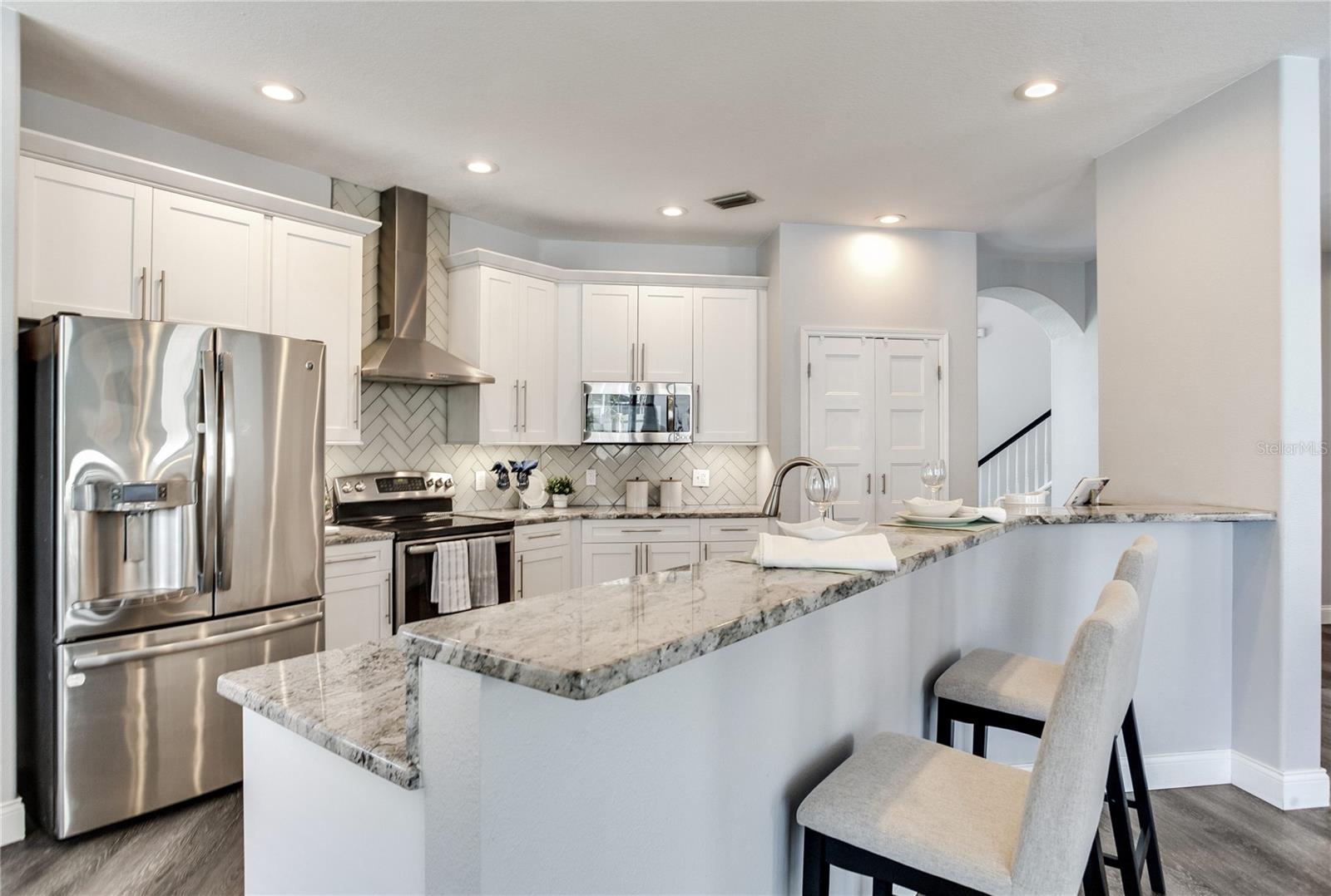 Listing photo id 20 for 517 Harbor Grove Circle