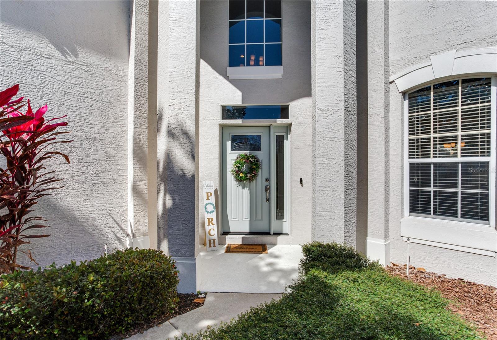 Listing photo id 4 for 517 Harbor Grove Circle