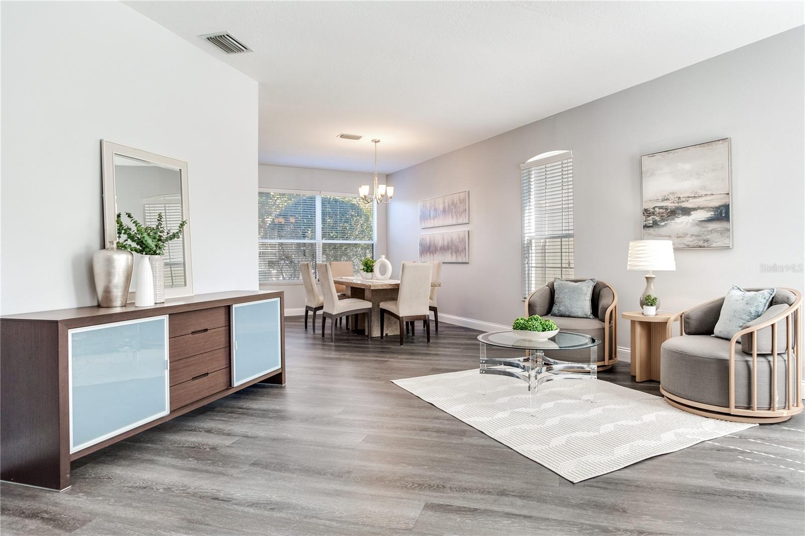 Listing photo id 7 for 517 Harbor Grove Circle