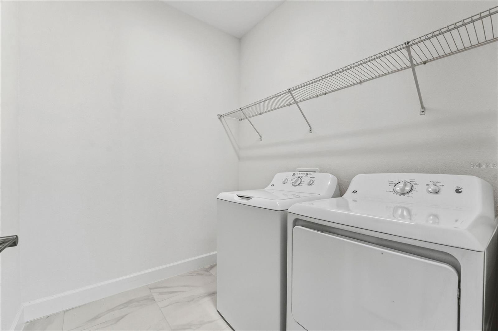 Image 16 of 19 For 3392 Malta  