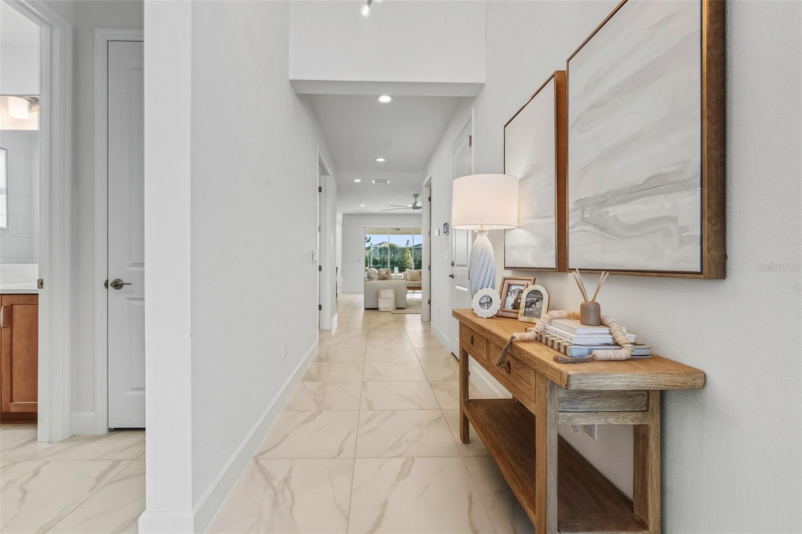 Image 3 of 19 For 3392 Malta  