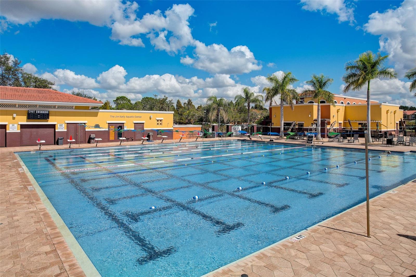 Image 27 of 67 For 13941 Clubhouse Drive 102