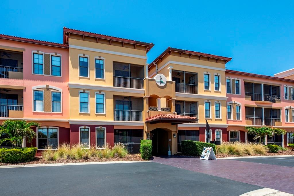 Image 50 of 67 For 13941 Clubhouse Drive 102