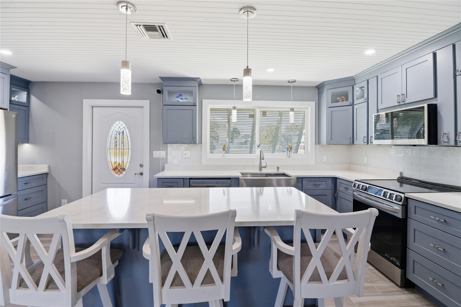 Image 25 of 66 For 2740 Sanibel Boulevard