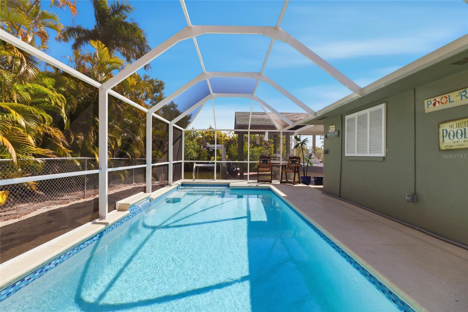 Image 49 of 66 For 2740 Sanibel Boulevard