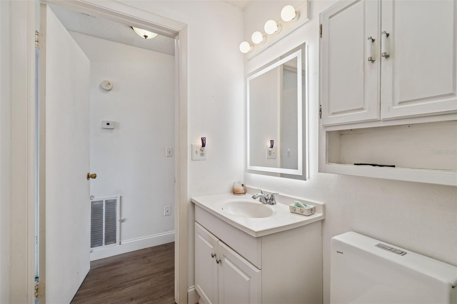 Listing photo id 21 for 5969 Terrace Park Drive N 307