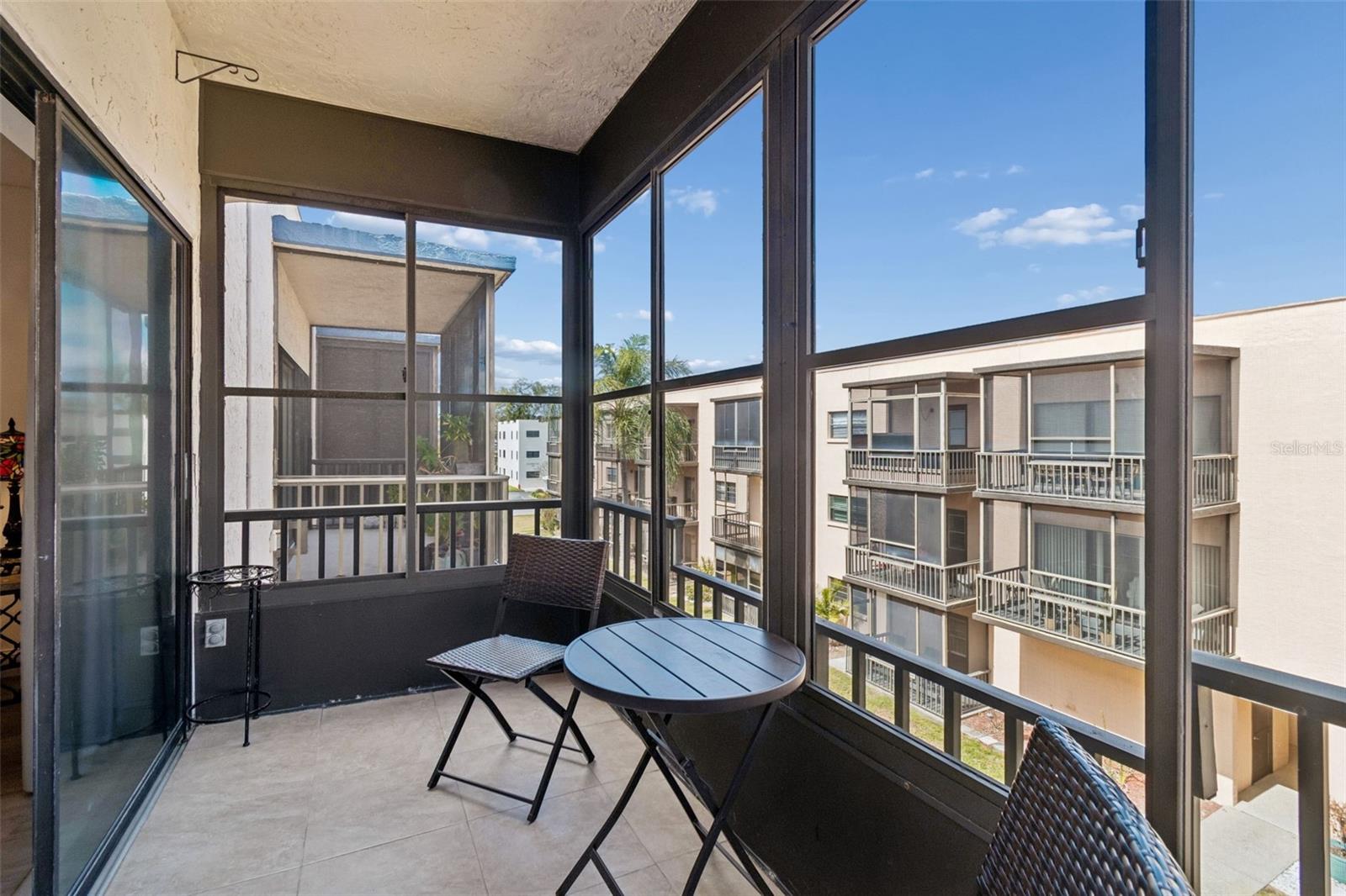 Listing photo id 24 for 5969 Terrace Park Drive N 307