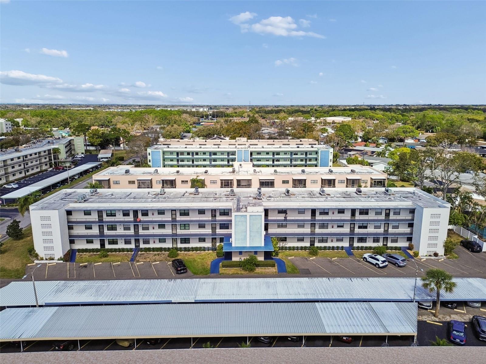 Listing photo id 26 for 5969 Terrace Park Drive N 307