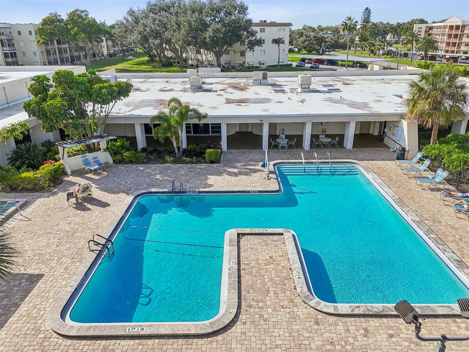 Listing photo id 55 for 5969 Terrace Park Drive N 307