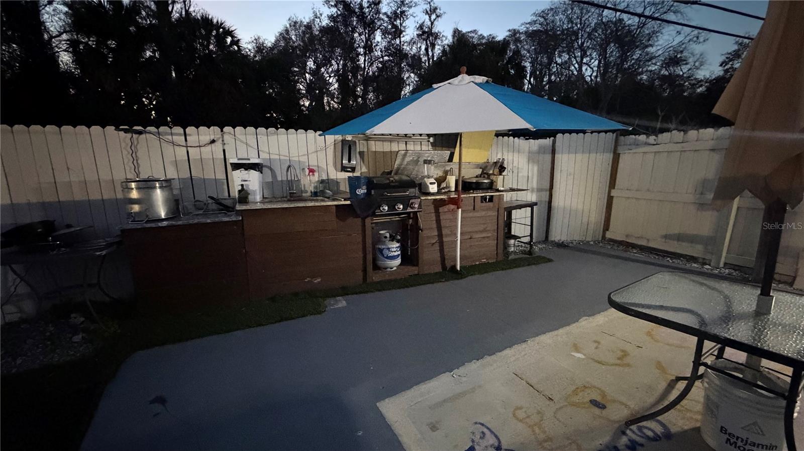 Image 11 of 18 For 6014 Santa Monica Drive