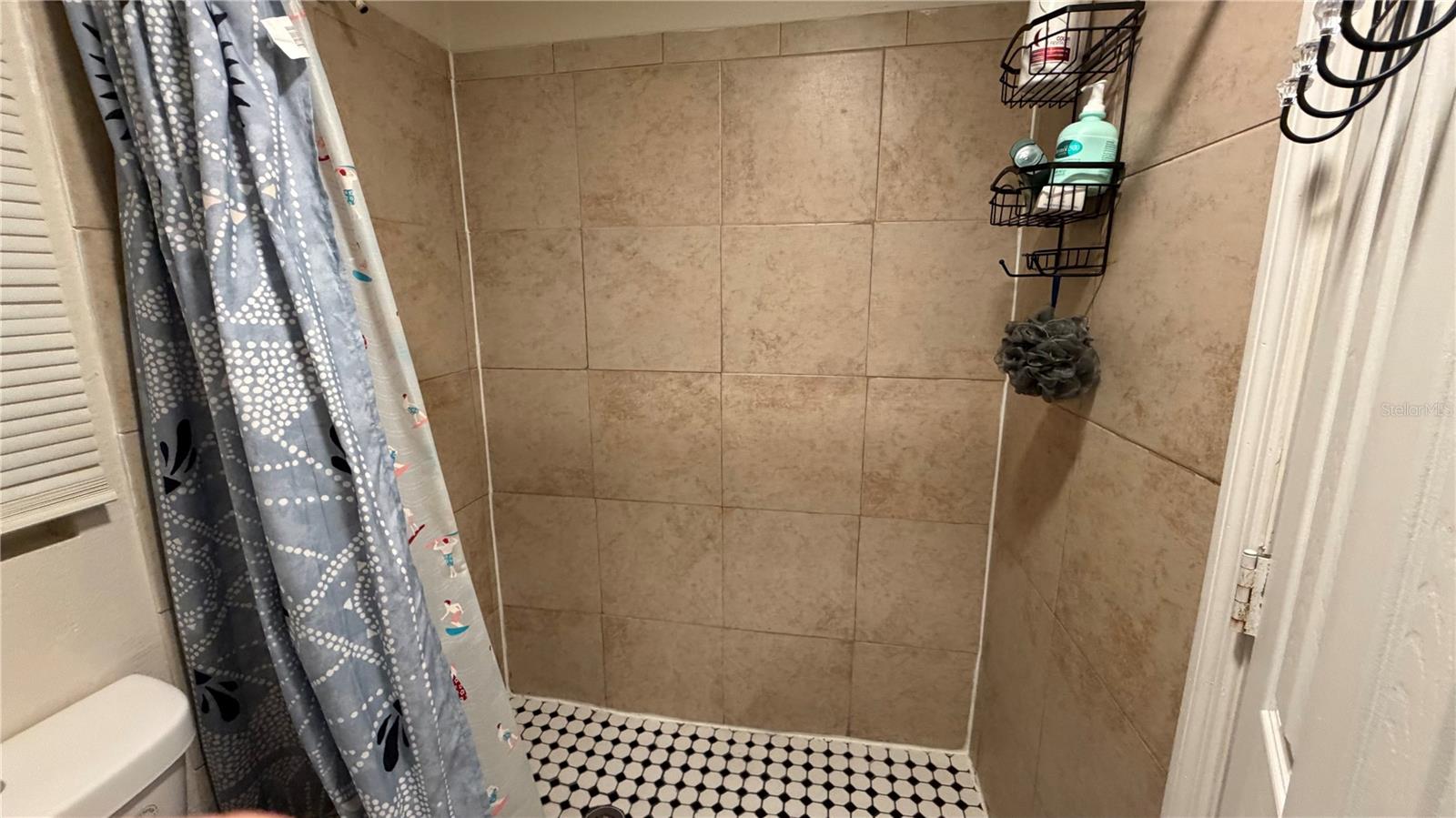 Image 8 of 18 For 6014 Santa Monica Drive