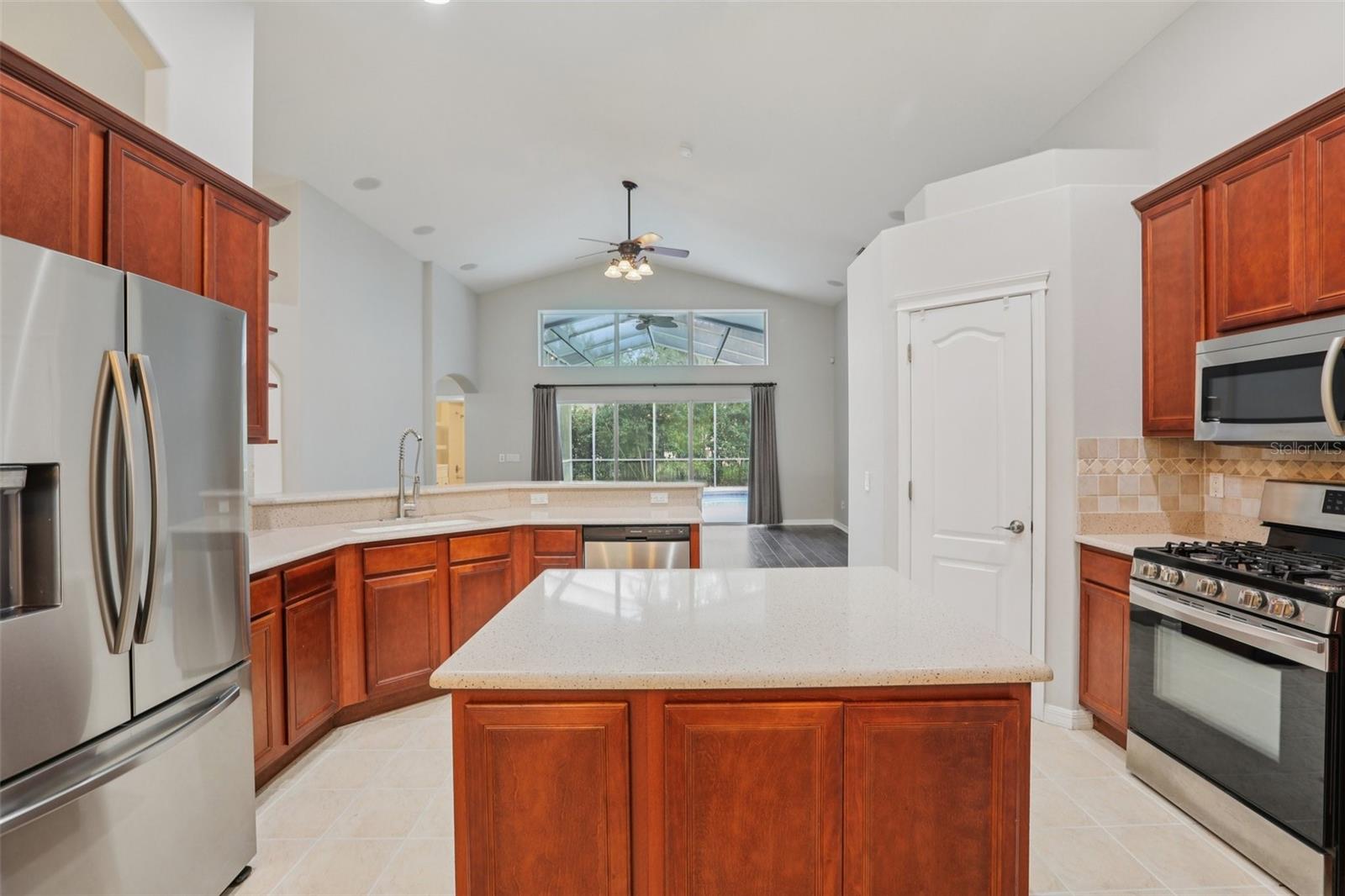 Image 15 of 44 For 15126 Shearcrest Drive