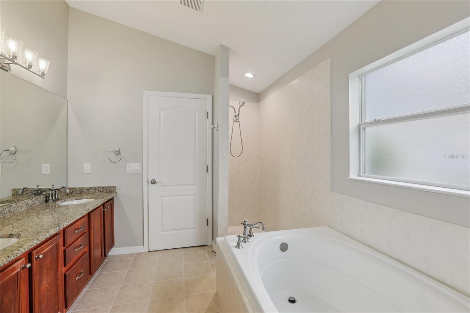 Image 27 of 44 For 15126 Shearcrest Drive