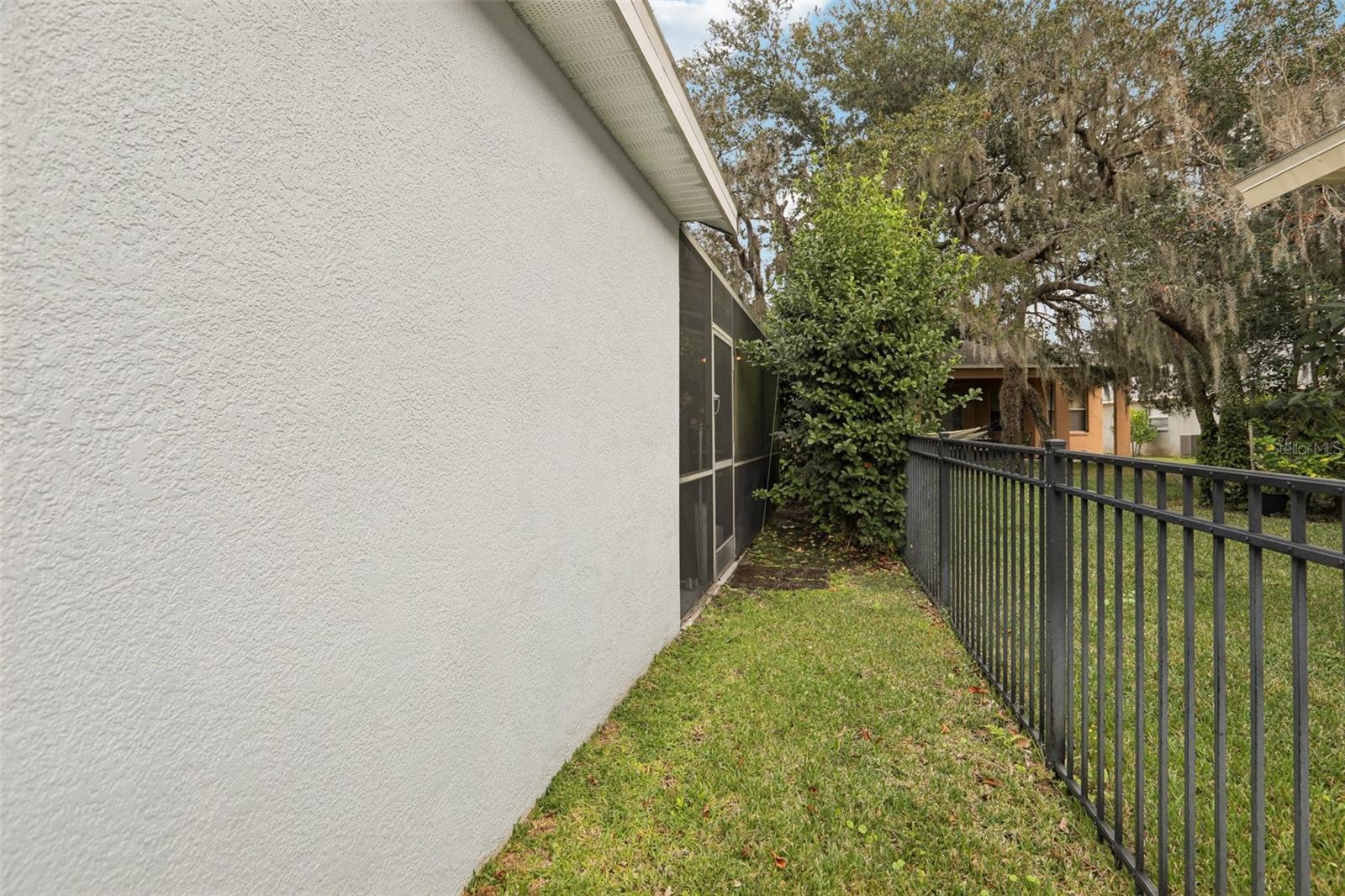 Image 36 of 44 For 15126 Shearcrest Drive