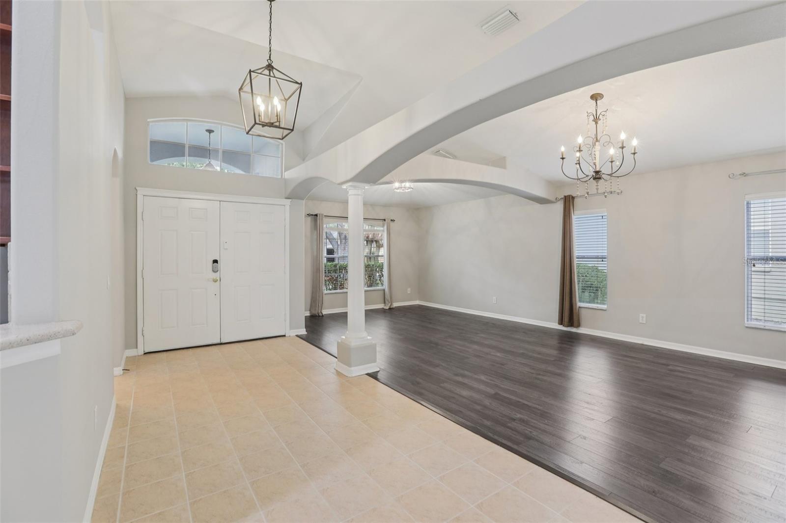 Image 5 of 44 For 15126 Shearcrest Drive