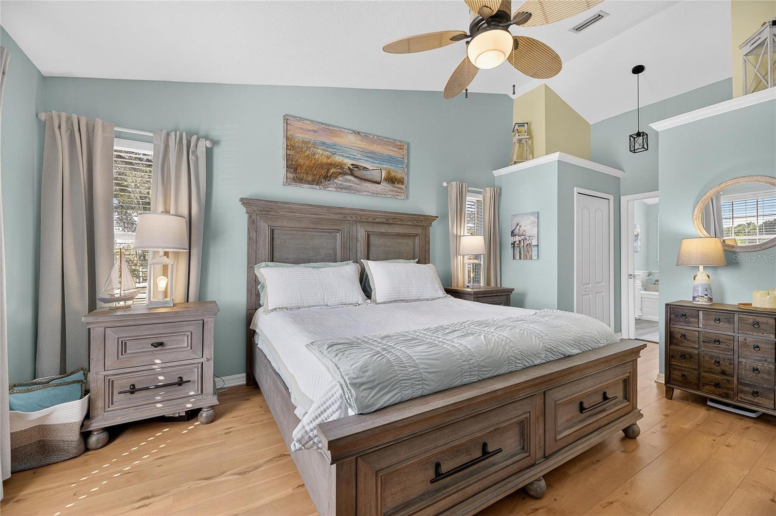 Image 30 of 100 For 1116 Canal Street