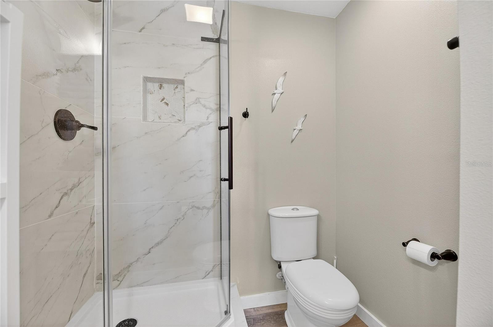 Image 54 of 100 For 1116 Canal Street