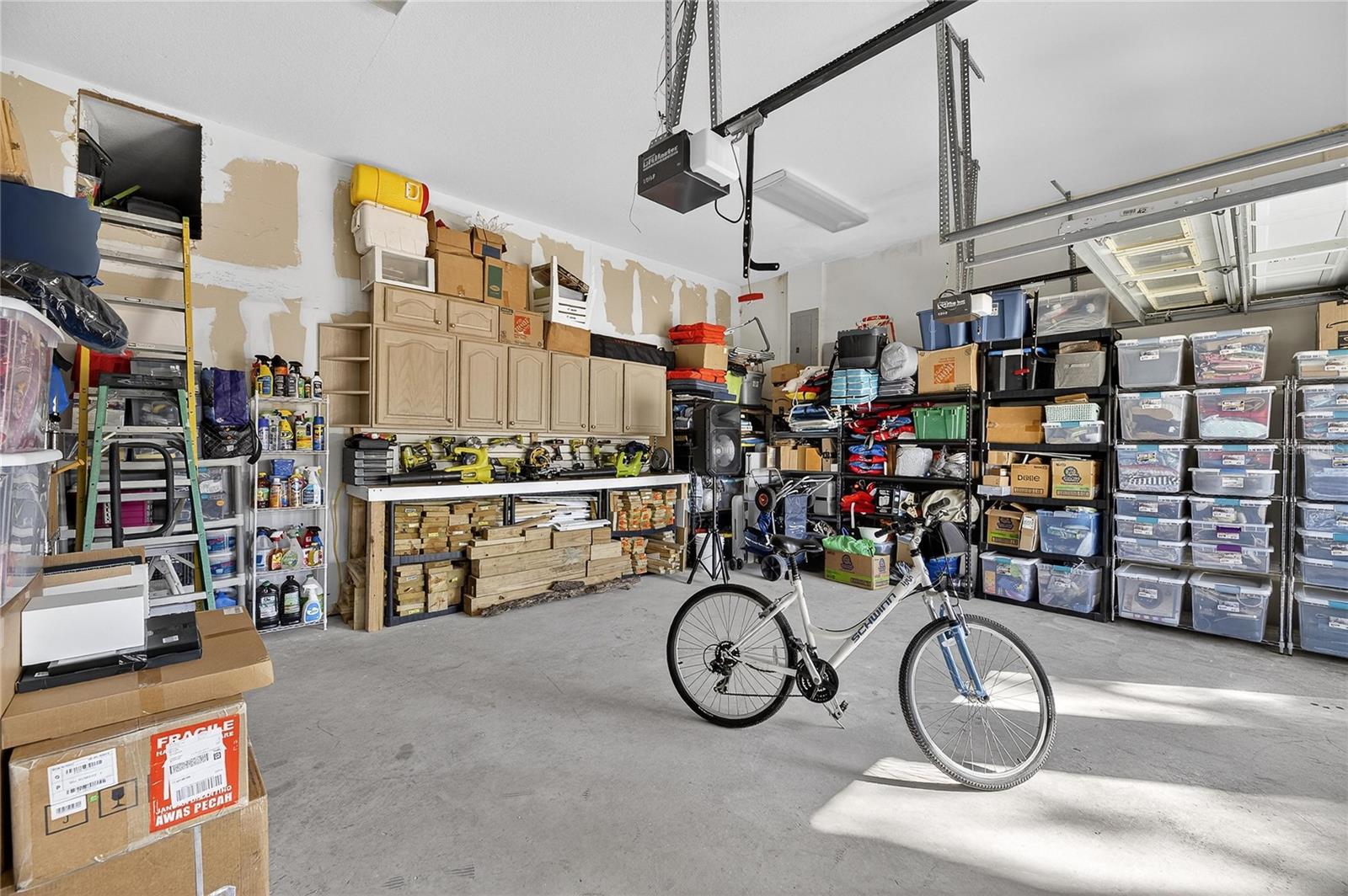 Image 57 of 100 For 1116 Canal Street