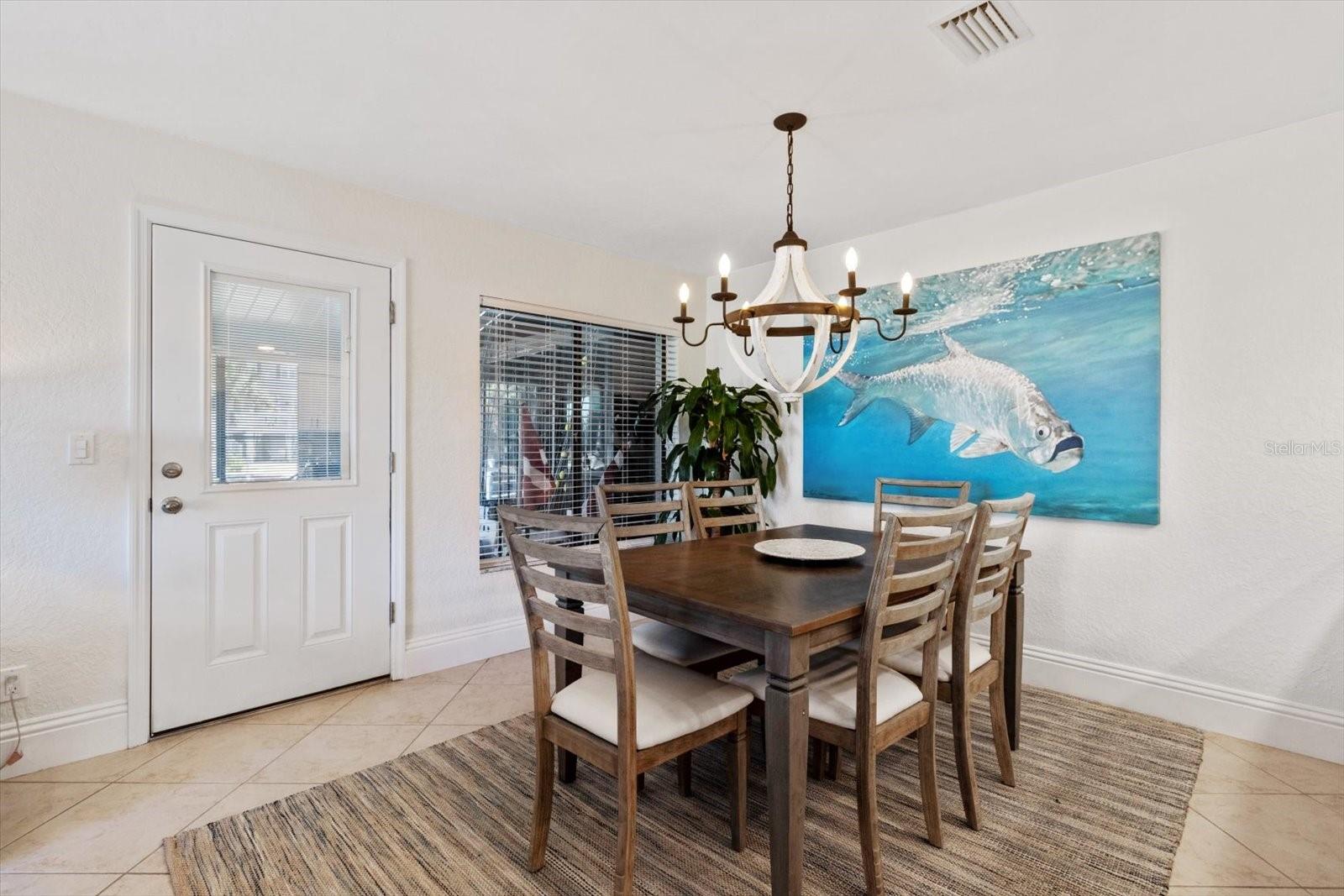 Image 11 of 65 For 1637 Paradise Circle W 101