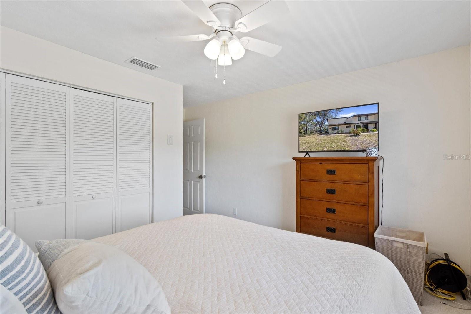 Image 35 of 65 For 1637 Paradise Circle W 101