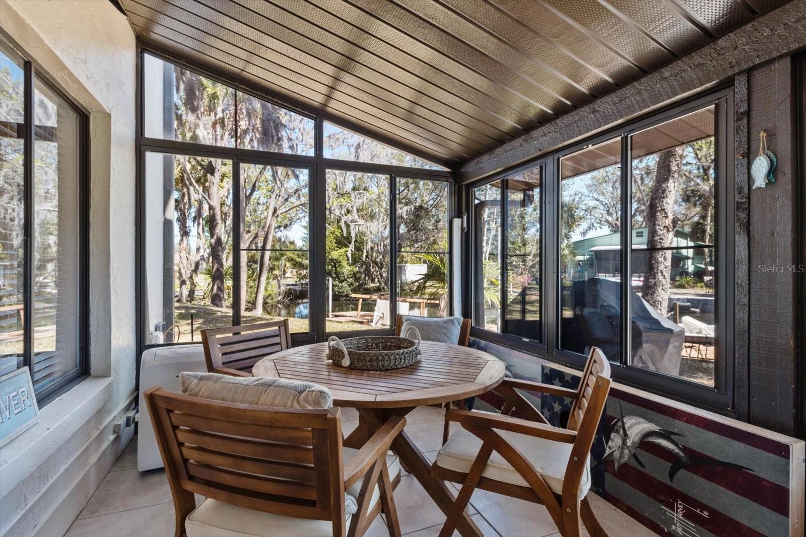 Image 36 of 65 For 1637 Paradise Circle W 101