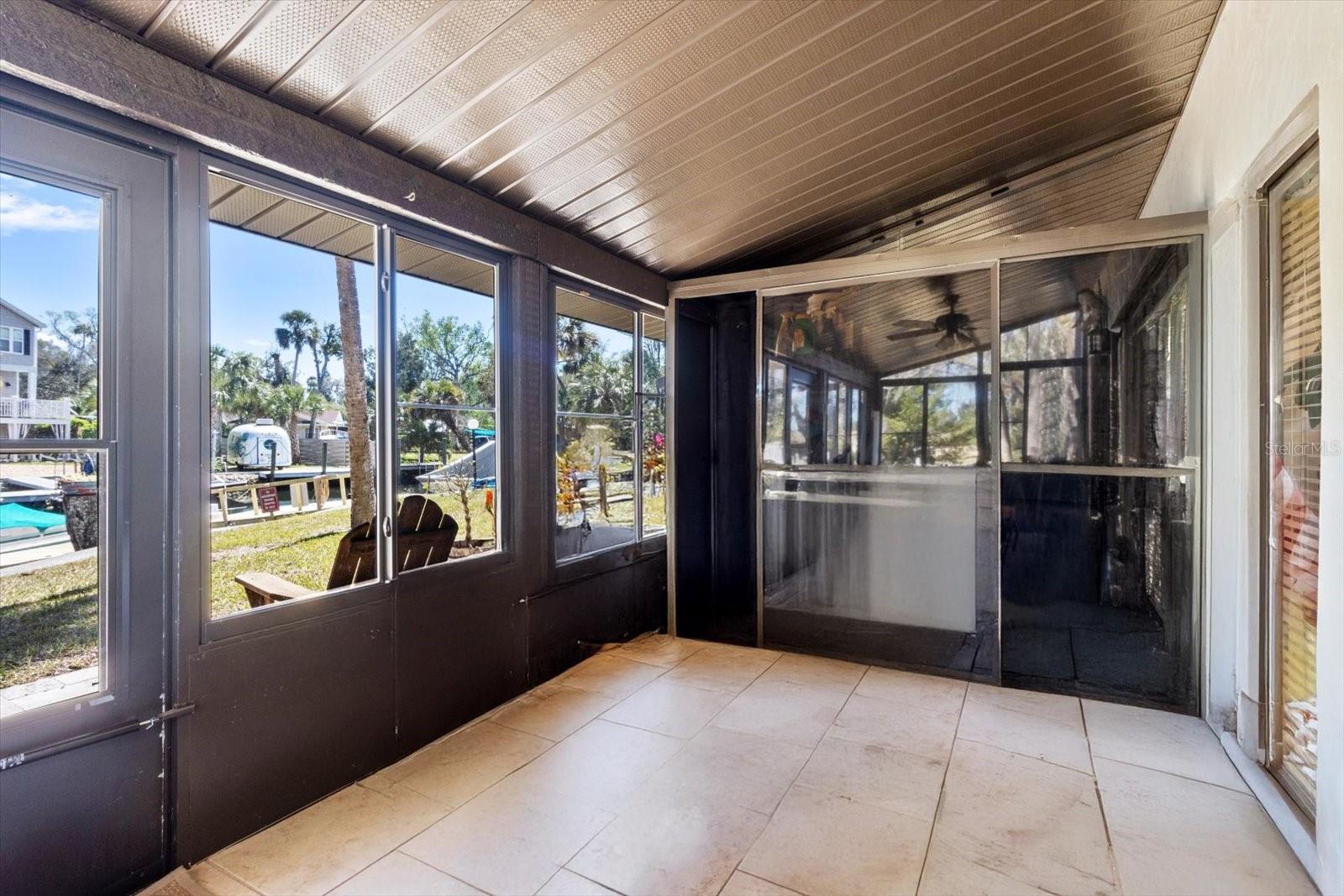 Image 38 of 65 For 1637 Paradise Circle W 101