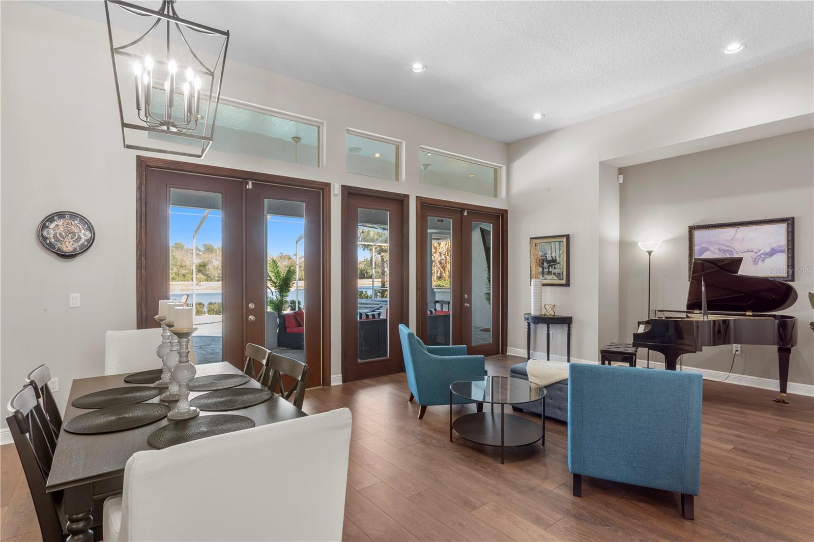 Image 10 of 52 For 4302 Faircourt Drive