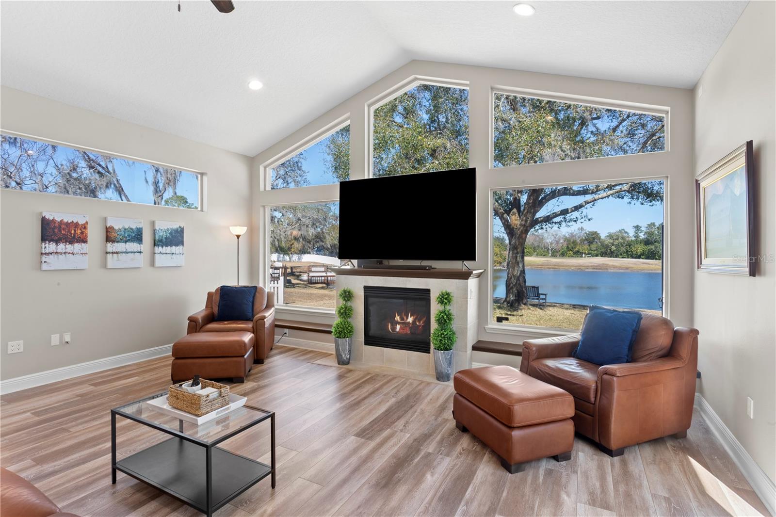 Image 18 of 52 For 4302 Faircourt Drive