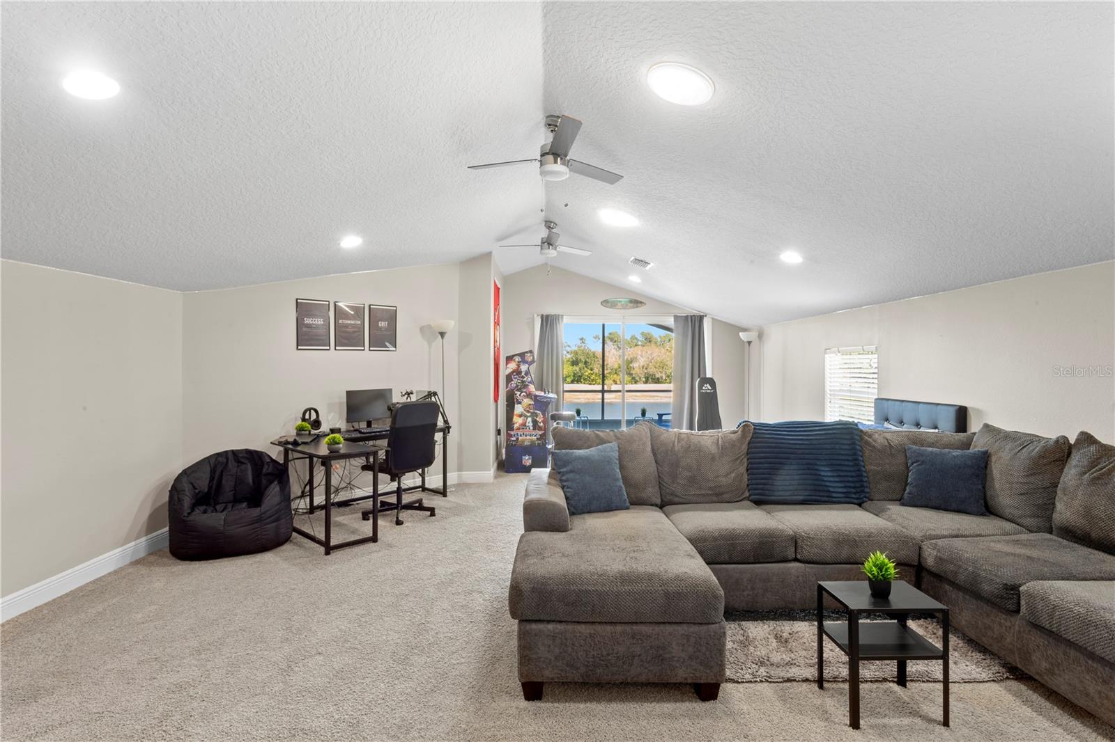 Image 34 of 52 For 4302 Faircourt Drive