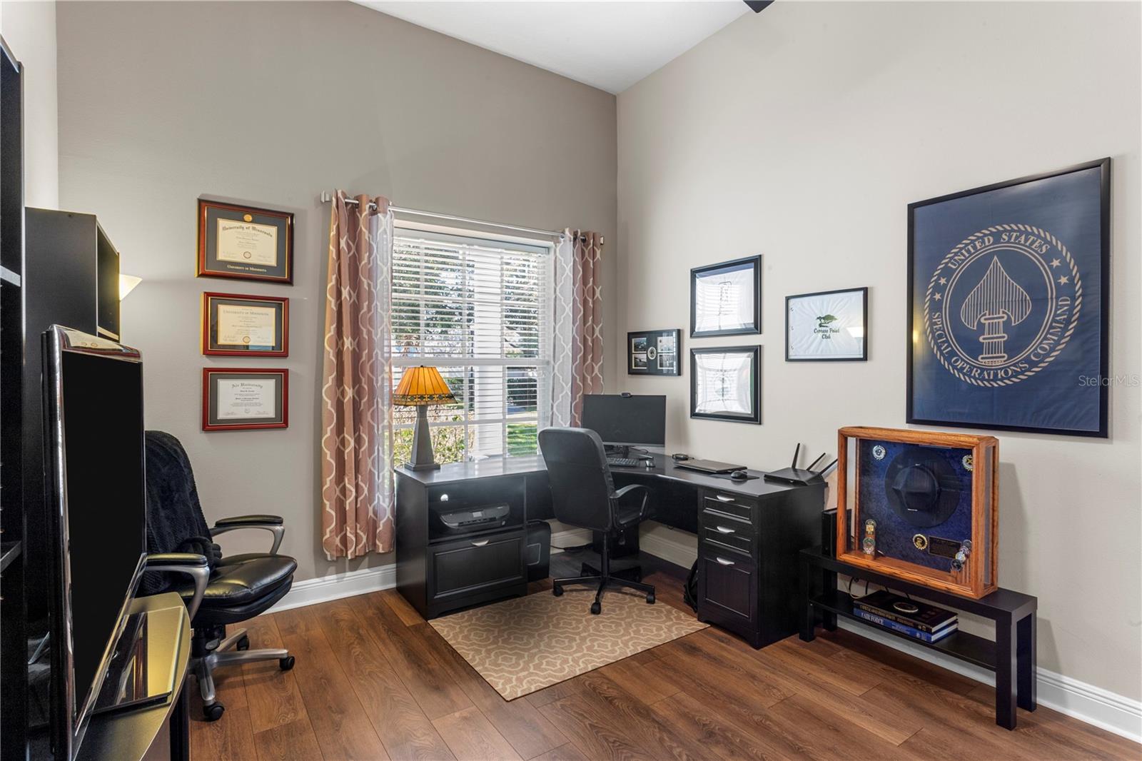 Image 8 of 52 For 4302 Faircourt Drive