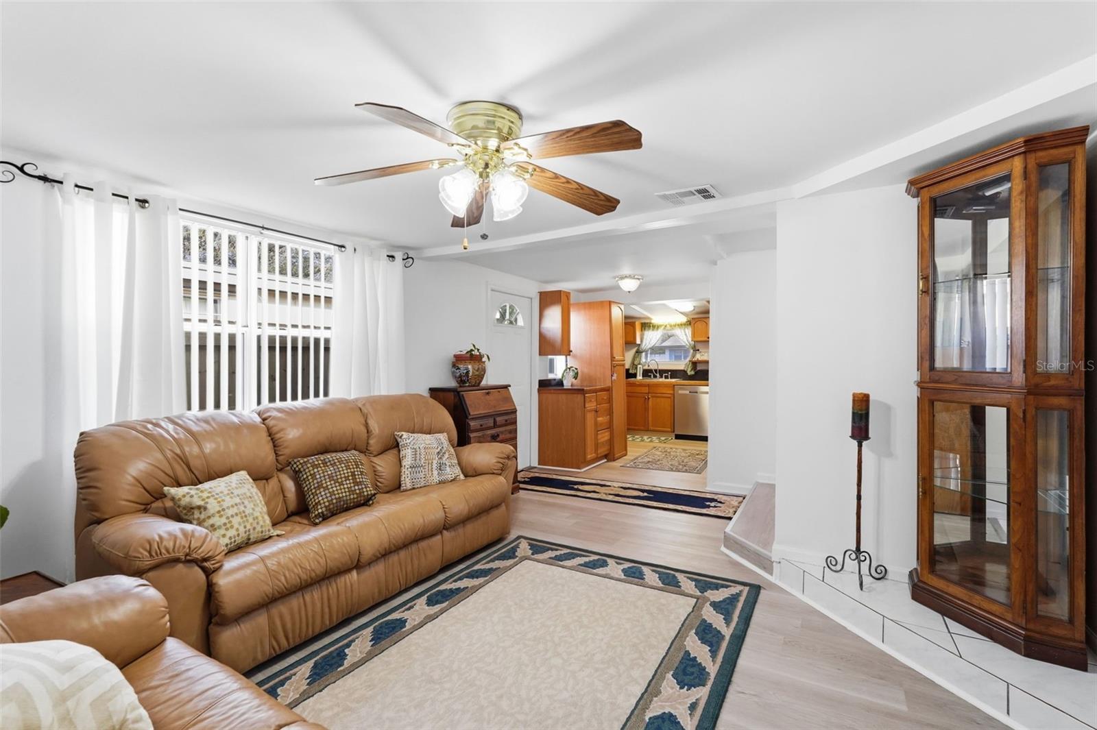 Image 17 of 34 For 8061 49th Avenue N