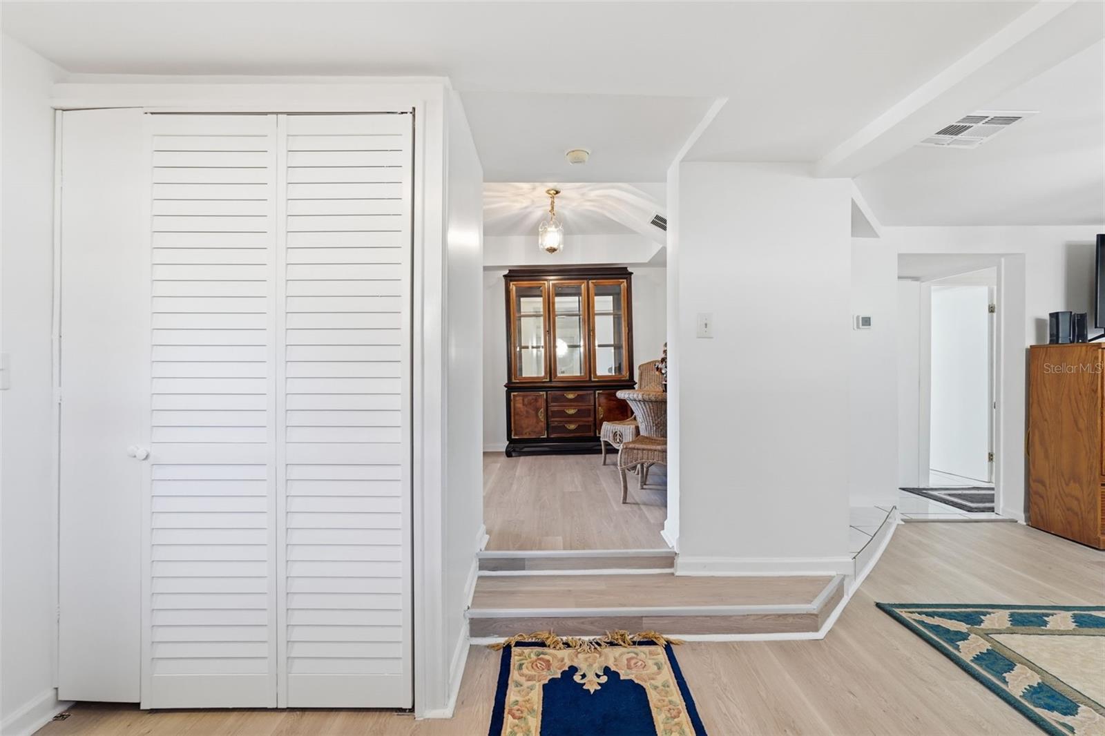 Image 22 of 34 For 8061 49th Avenue N